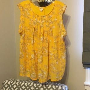 Yellow shirt- floral front-solid back